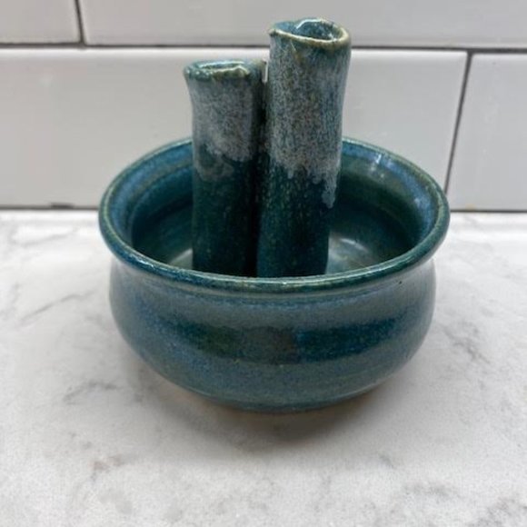 Cute 3-Tube Ceramic Bud Vase by Dove’s Landing - Picture 2 of 8